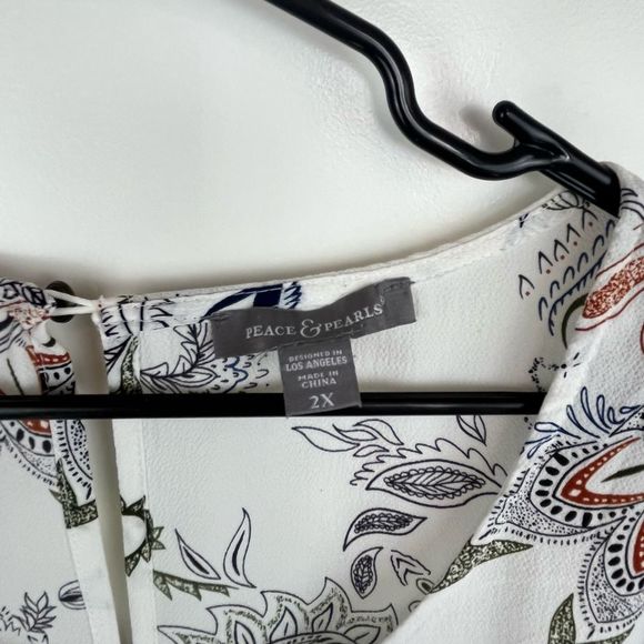 Peace & Pearls White Floral Print Blouse - Picture 6 of 7
